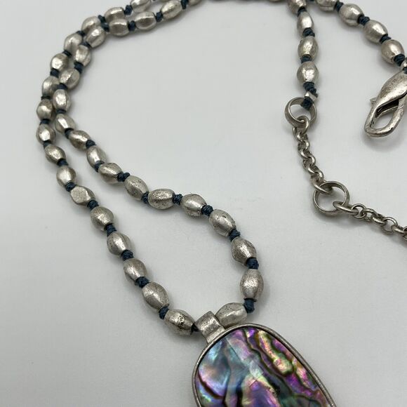 Kenneth Cole Reaction Necklace Abalone Pendant Silver Tone Vintage 90s 17” - 19” - Picture 10 of 12